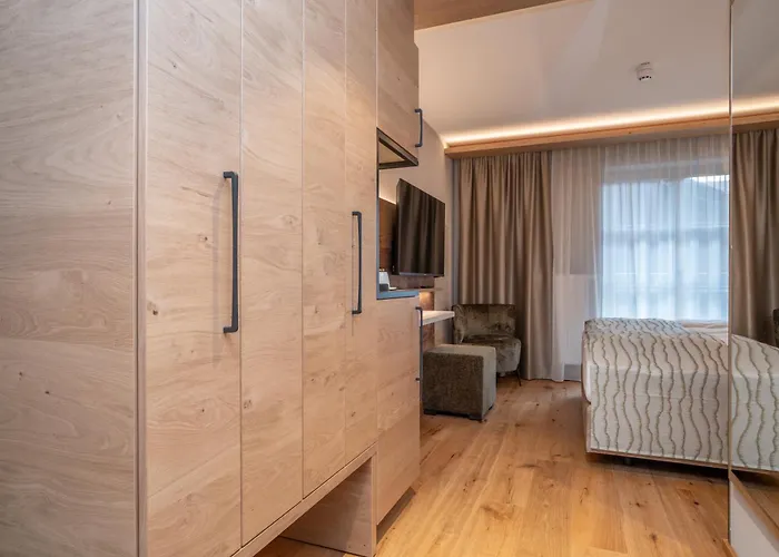 Zur Post Hotel 3*