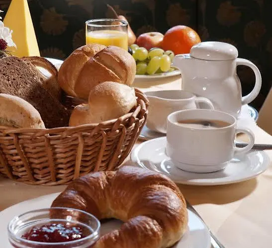 Zur Post Hotel 3*