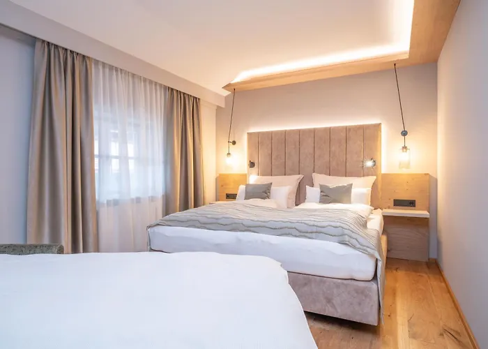 Zur Post Hotel 3*