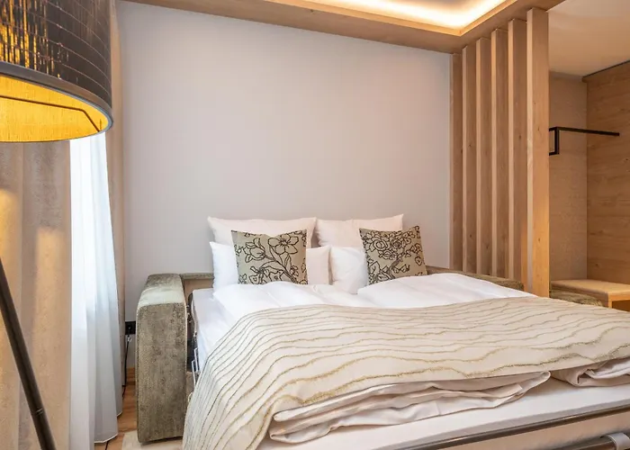 Zur Post Hotel 3*